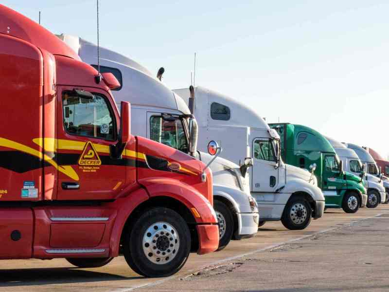 3 Types of Online CDL Classes For Driver Wannabe