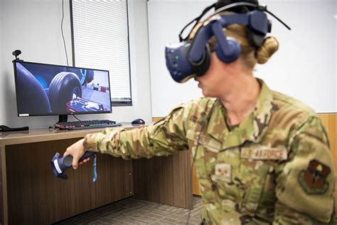 Virtual Training Yields Real Results In Early Crew Chief Course